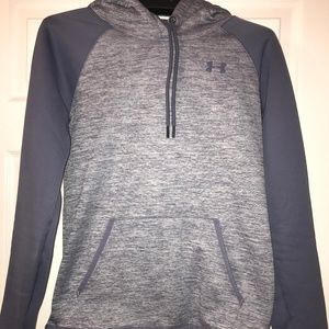 Under Armour Sweatshirt
